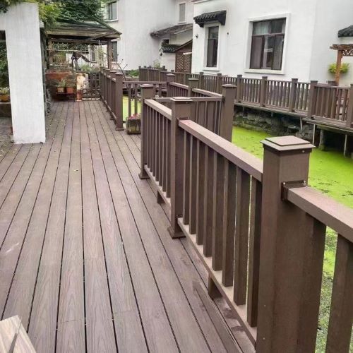 天津河西木塑平台制作|可用于户外景观工程,比如天津公园、花园、小区室外景观路面铺装