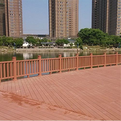 天津河北区户外共挤木塑地板施工|木塑地板材料被广泛应用于天津园林景观、内外墙装饰、花池等场地