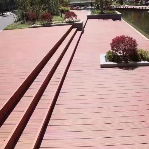 天津红桥区庭院木塑地板施工|天津户外地板性价比高强度大，适用于各种私人庭院、露台、阳台
